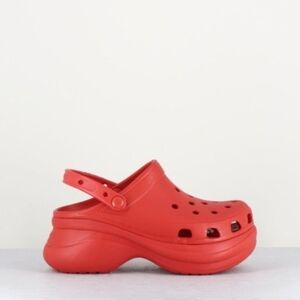 New With Tags Crocs Bae Clogs Size 7.0 in 'Starfish' Red/Orange